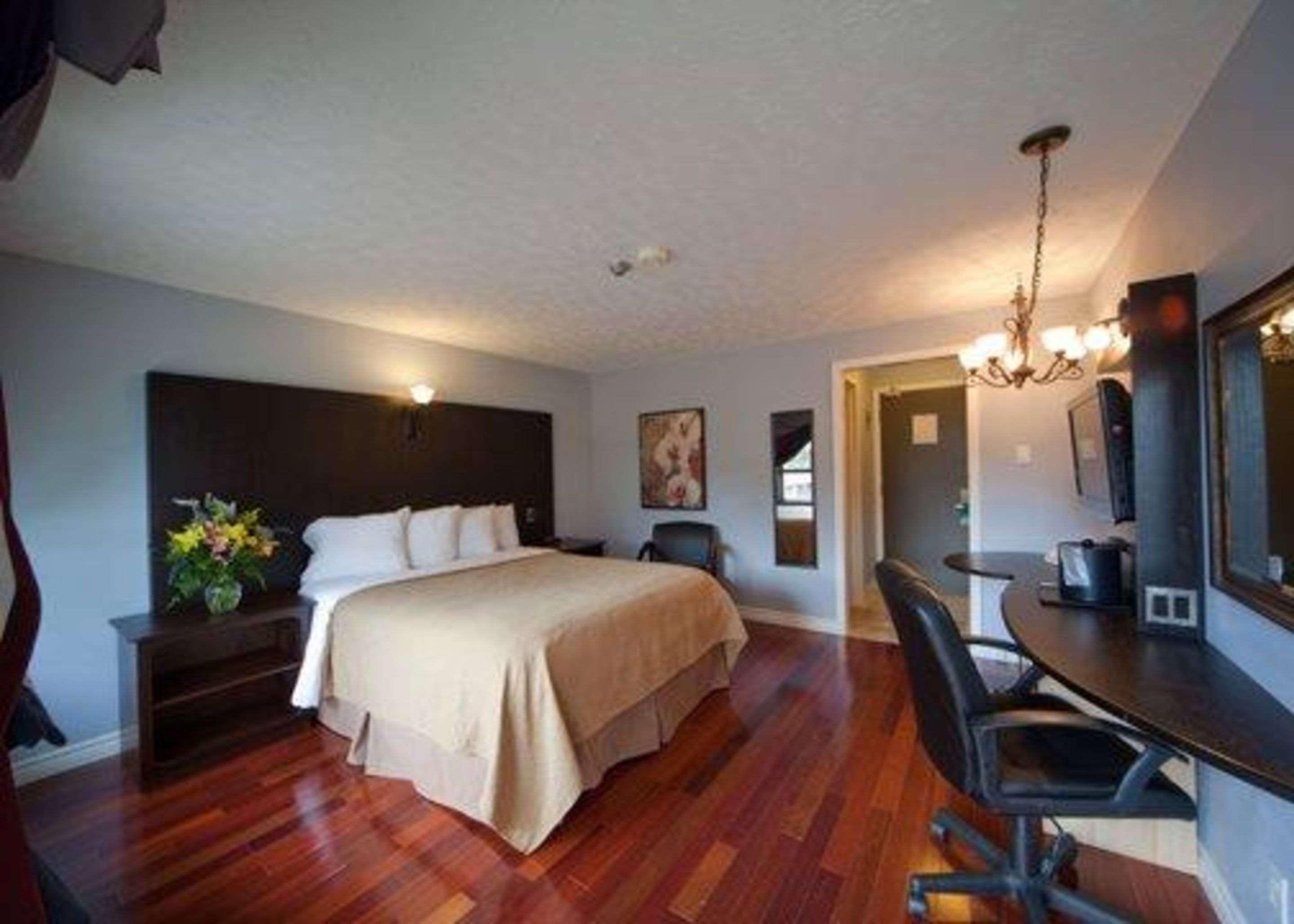 Hotel Quality Fallsview Cascade 3*
